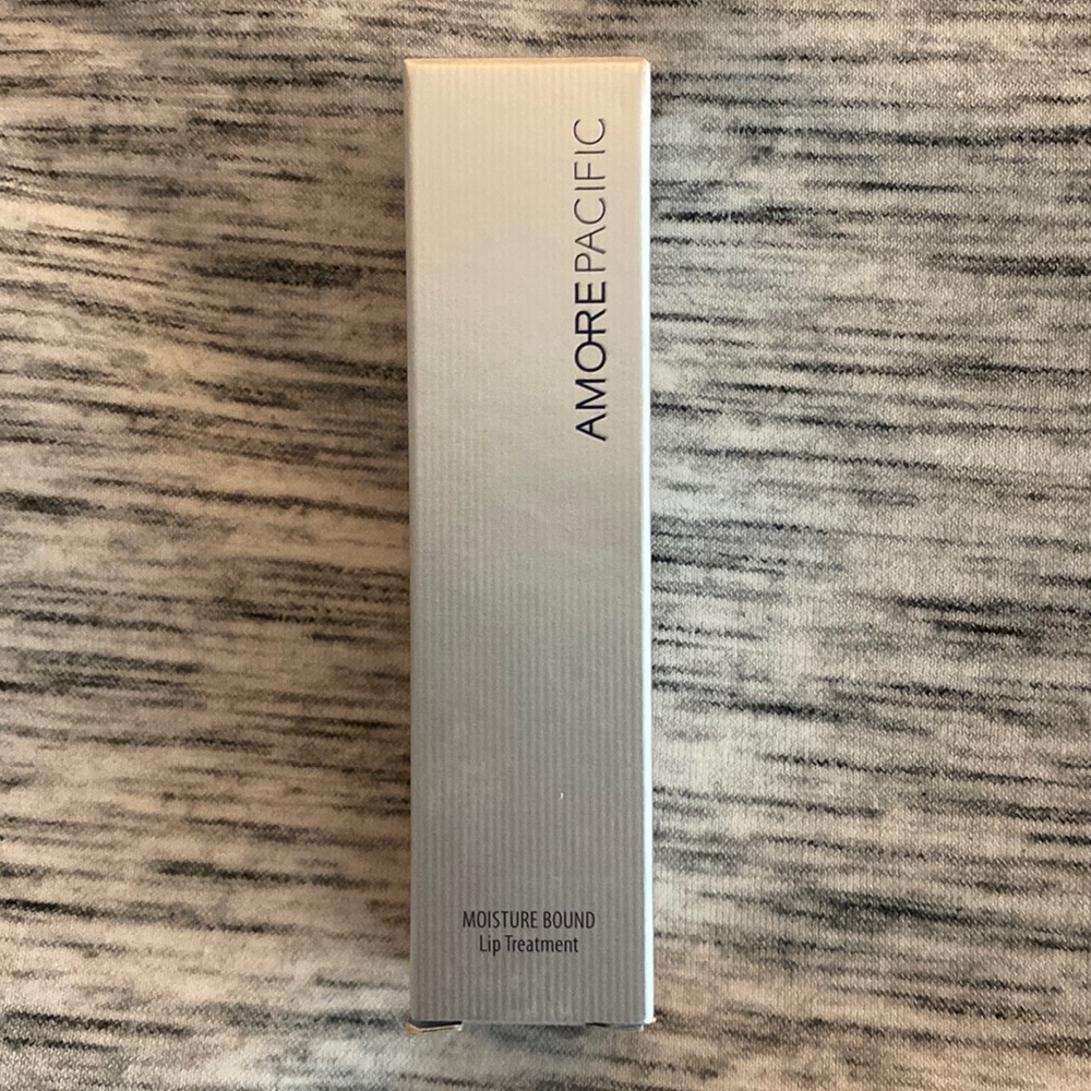 Amore Pacific Lip Treatment, Moisture Bound, RARE, DISCONTINUED, NWOT